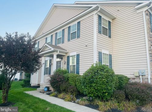 281 Fairfield Cir, Limerick PA  19468-2859 exterior