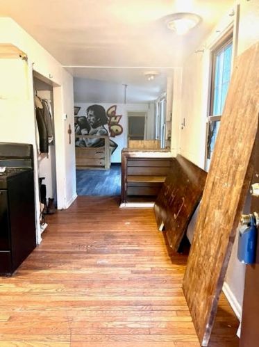 518 Kearns Ave, Pittsburgh, PA 15220-4624