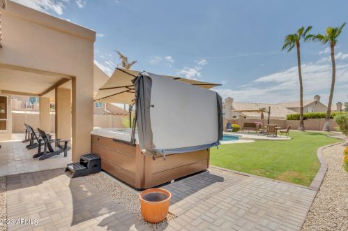 14280 12 Pl, Phoenix AZ 85014-5105 exterior