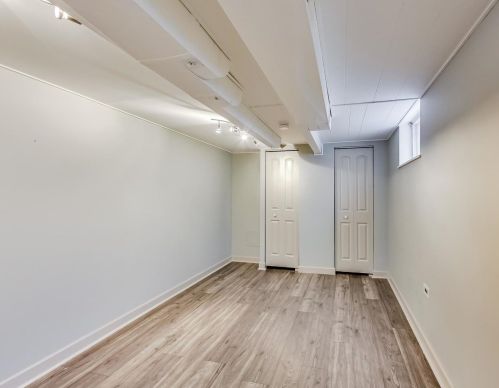 6712 Devon Ave, Chicago IL 60646-3703 exterior