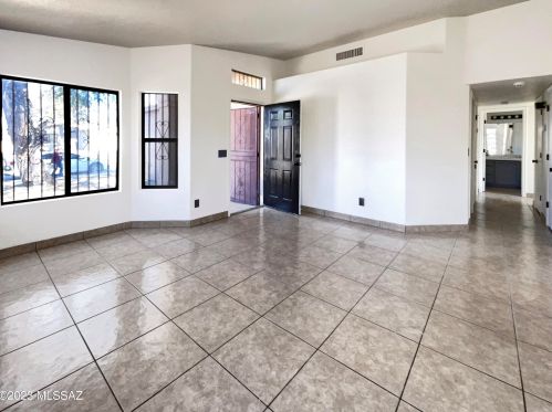 3002 Calle Rabida, Tucson AZ  85706-2779 exterior