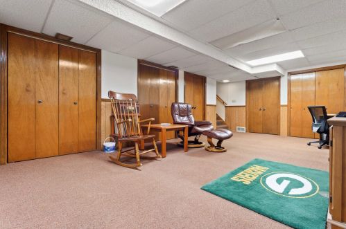 3837 75th St, Milwaukee WI 53220-1723 exterior