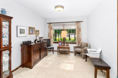 1802 Valhalla Dr, Duluth MN 55811-2226 exterior