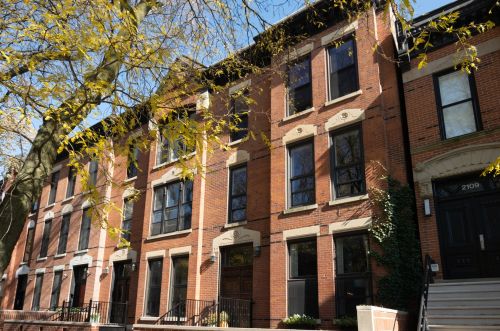 2111 Cleveland Ave, Chicago IL  60614-4508 exterior