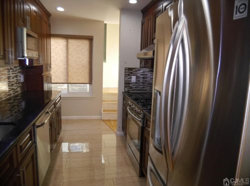 3002 Madaline Dr, Avenel NJ 07001-1362 exterior