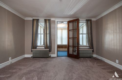 3621 Whipple St, Chicago IL 60655-2328 exterior