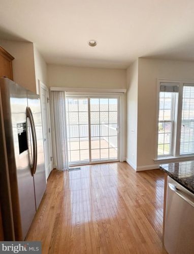 486 Glade Fern Ter, Leesburg VA  20175-5423 exterior