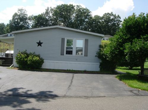 81 Clayton Dr, West Springfield, MA 01089-1261