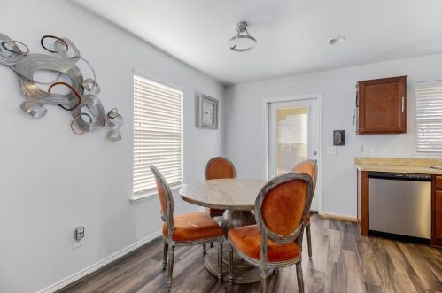 7431 Trull Brook Ln, Frisco TX 75034-1076 exterior