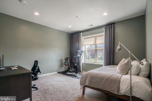 1307 Autumn Brook Ave, Silver Spring MD  20906-6752 exterior