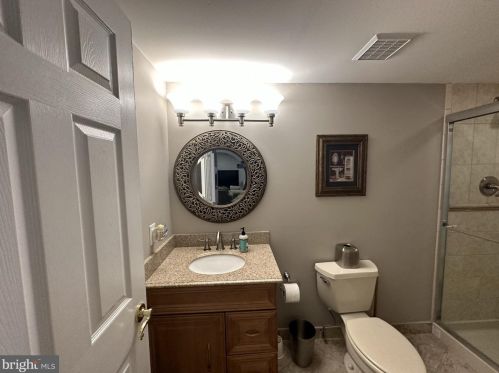 2269 Pne Rd, Huntingdon Valley PA 19006-4028 exterior