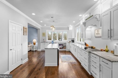 2949 Queensberry Dr, Huntingtown MD 20639-2306 exterior