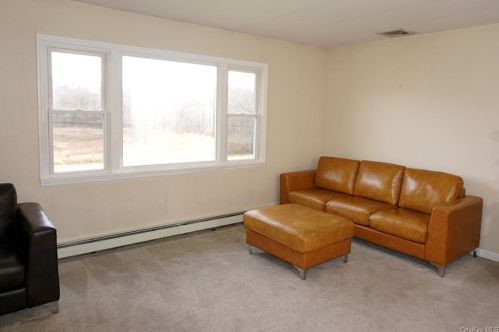 66 Daley Rd, Poughkeepsie NY 12603-4317 exterior