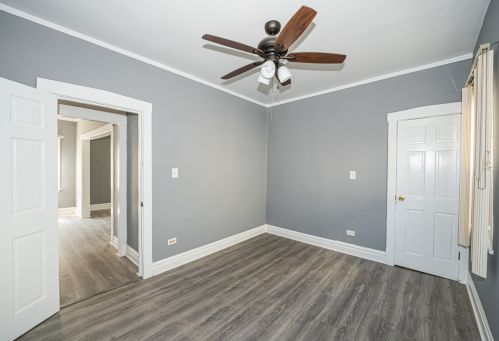 811 9 Ave, Broadview IL 60153-1918 exterior