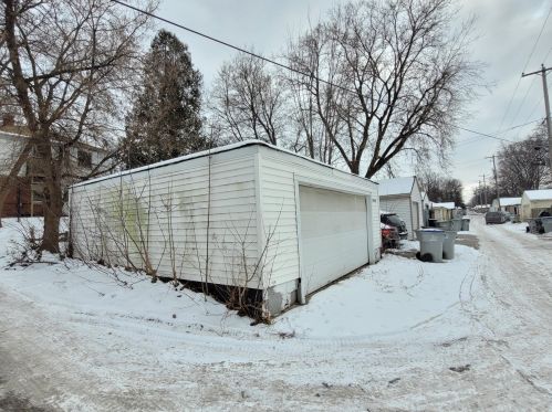 3457 58th St, Milwaukee WI  53219-4335 exterior