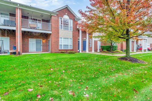 16415 Grandview Dr, Macomb Township, MI