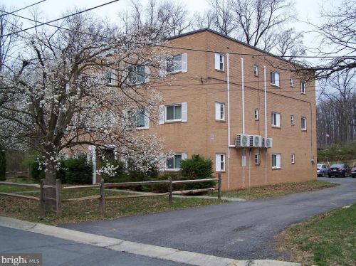 311 Dawson Ave, Rockville, MD 20850-1815