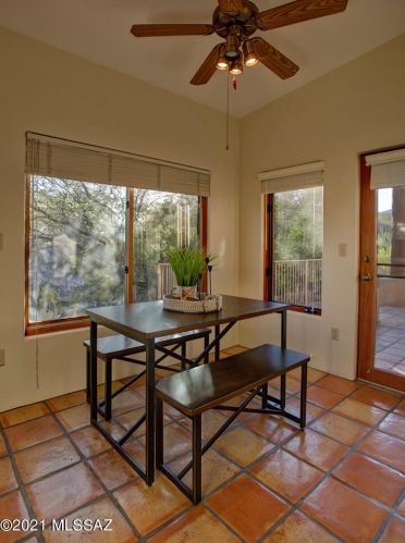 6645 Circulo Invierno, Tucson AZ 85750-1209 exterior