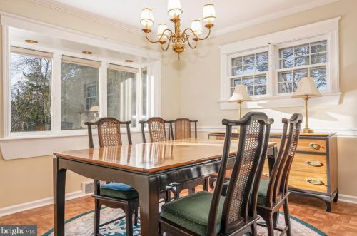 456 Gladstone Ave, Tavistock NJ 08033-4005 exterior