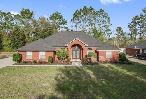 1112 Copper Field Cir, Macclenny, FL 32063-6014