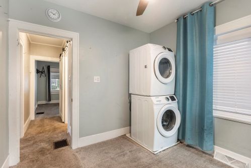 116 32nd St, Grand Rapids MI 49512-1774 exterior