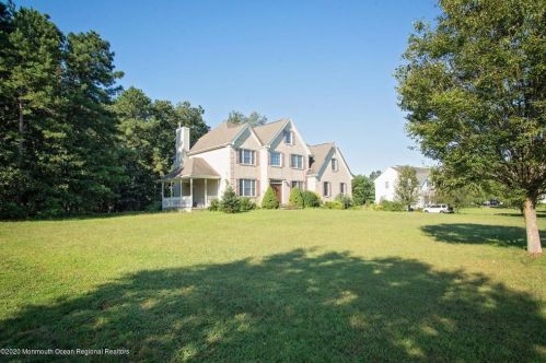 3 Swallow Tail Ct, Jackson Twp NJ  08527-2872 exterior