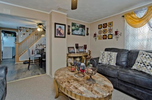 301 Orange St, Springfield MA 01108-1325 exterior