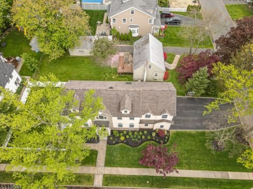 1501 Pne Grv Ave, Westfield NJ 07090-2260 exterior