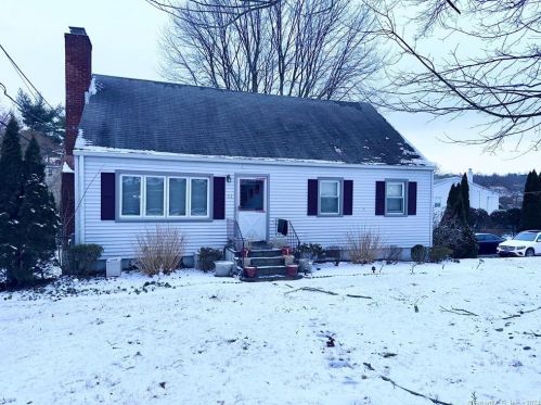 84 County St, Norwalk, CT 06851-5512