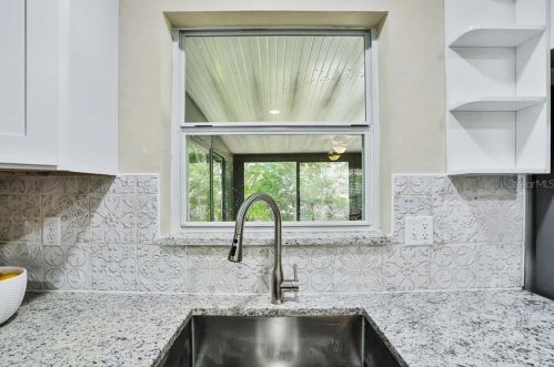 401 Floriland Ave, Tampa FL  33612-7809 exterior