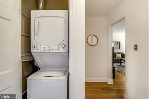 2406 Colston Dr, Silver Spring MD 20910-2527 exterior