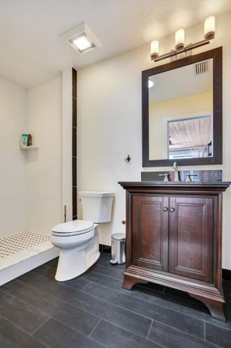 2820 Fountain Blvd, Tampa FL  33609-4012 exterior