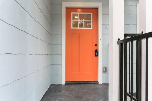 596 Evelyn Pl, Atlanta GA  30318-6482 exterior