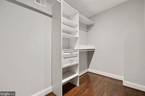 8407 Hartford Ave, Silver Spring MD  20910-5311 exterior