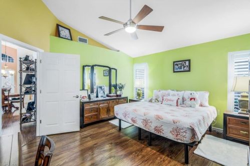 7713 Ahoy Ave, Naples FL 34109-7647 exterior