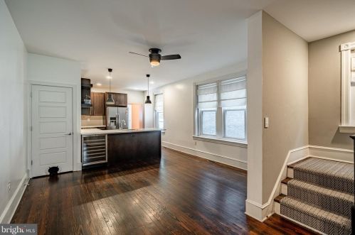 273 Hermitage St, Philadelphia PA  19127-1012 exterior