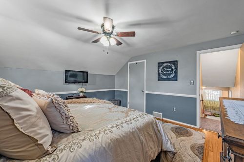 128 Paree Dr, Pittsburgh PA  15239-2424 exterior