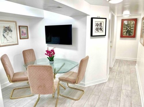 8532 Houston Ave, Chicago IL 60617-2543 exterior