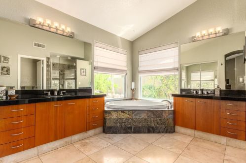 1552 Briarwood Ter, Phoenix AZ 85048-0514 exterior