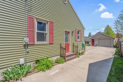 1309 22 St, Manitowoc WI 54220-5508 exterior