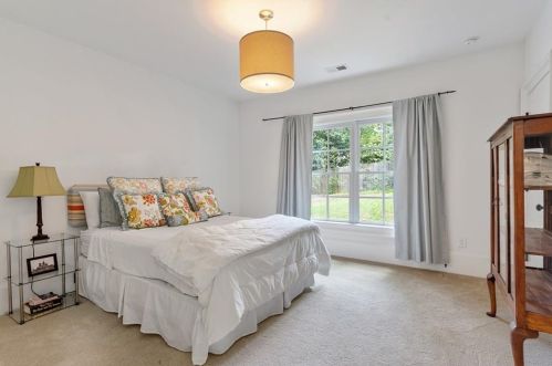 3466 Inman Dr, Atlanta GA 30319-2443 exterior