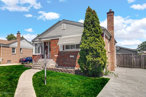 9213 Avers Ave, Chicago IL 60805-1415 exterior