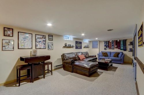 2472 73 St, Milwaukee WI 53213-1212 exterior