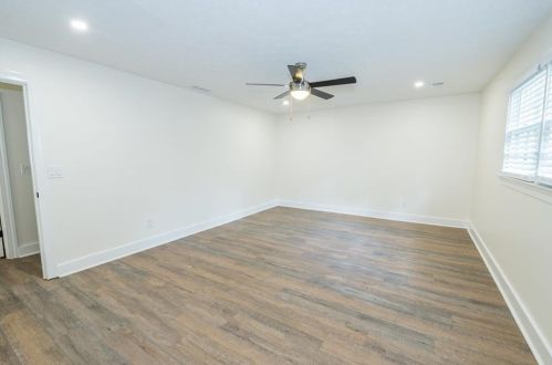 1246 Raintree Dr, Lithonia GA 30078-2122 exterior