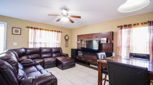 4624 Courtland St, Tampa FL  33610-7061 exterior