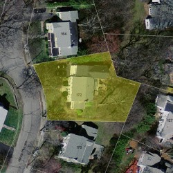 172 Kirkstall Rd, Newton MA 02460-2441 aerial view