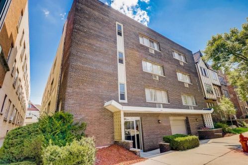 4434 Oakland Ave, Milwaukee WI  53211-1657 exterior