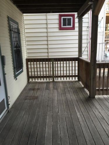 1507 Henderson St, Chicago IL  60657-2105 exterior