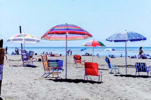 1126 Sutherland Ln, Capitola CA 95010-2450 exterior