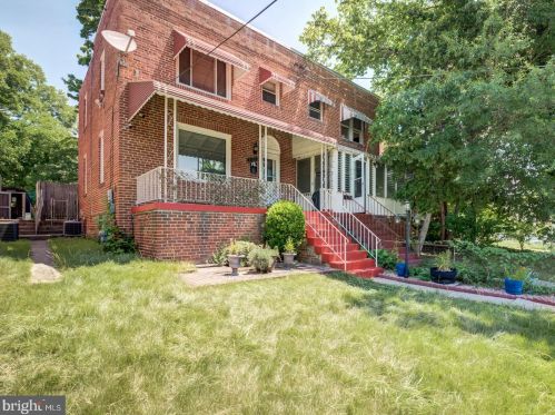 432 Orange St, Washington DC  20032-1622 exterior